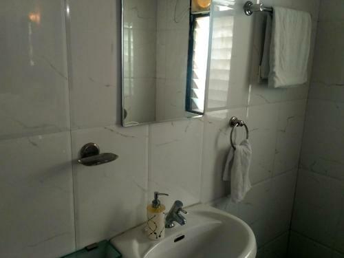 Easystayy Service Apartment