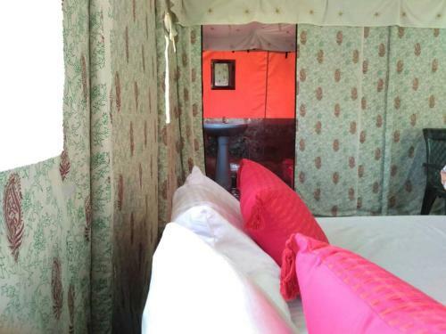 Hotel Chopta Meadows Camps