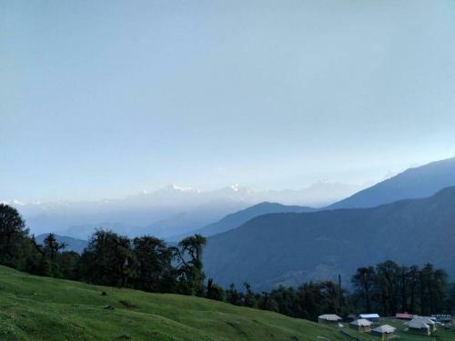 Hotel Chopta Meadows Camps