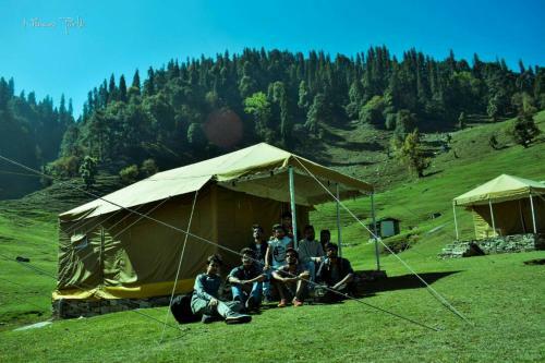 Hotel Chopta Meadows Camps