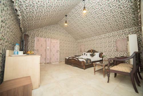 Hotel Pleasure Club
