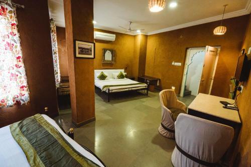 Hotel Banjara Retreat