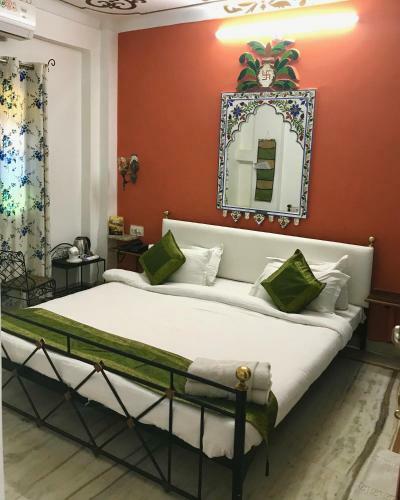 Hotel Banjara Retreat