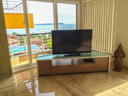 Dolphin Heights Ocean View Villa