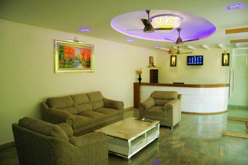 Hotel Kateel International
