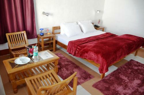 Hotel Kaafal Cottage Ranikhet