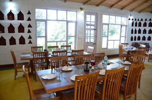 Hotel Kaafal Cottage Ranikhet