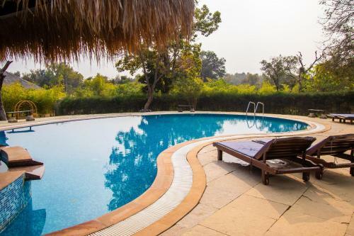 Hotel Karhandla Farm And Resort