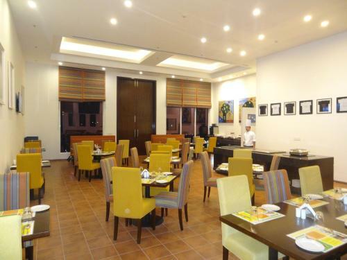 Hotel Regenta Central Hestia Dahej