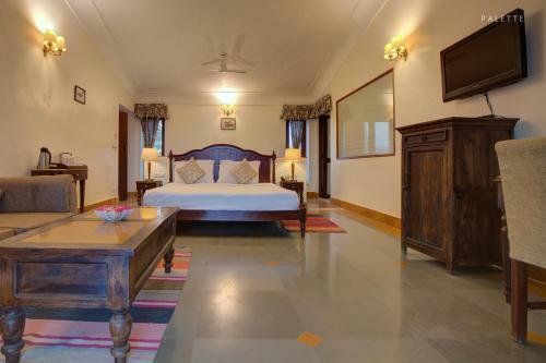Hotel Jhadol Safari Resort
