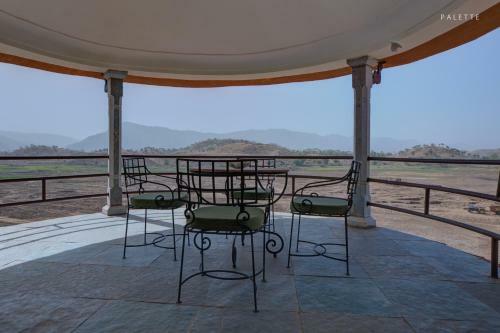 Hotel Jhadol Safari Resort