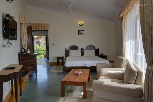 Hotel Jhadol Safari Resort