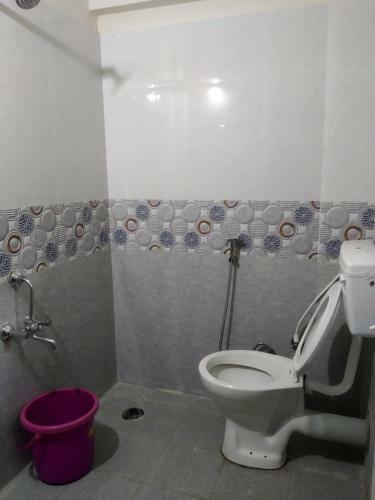 Hostal Golden Villa Inn