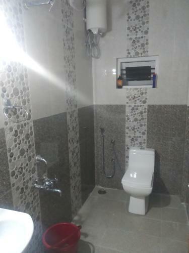 Hostal Golden Villa Inn