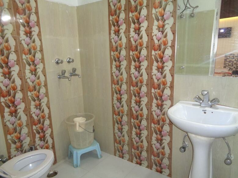 Hotel Ishan