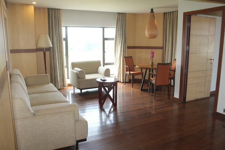 Hotel Royal Orchid Central Kireeti