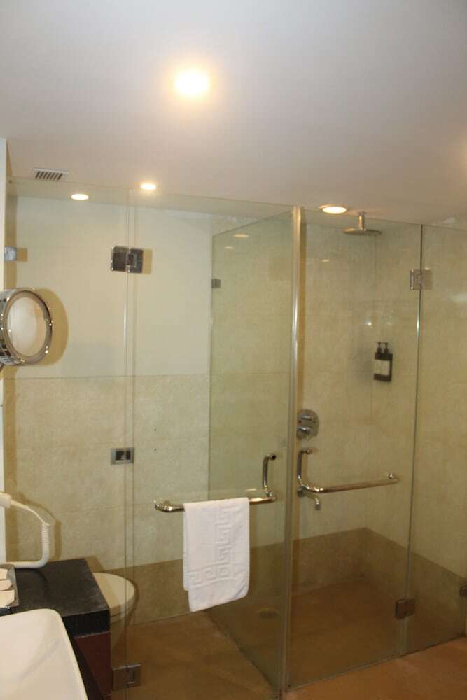 Hotel Royal Orchid Central Kireeti