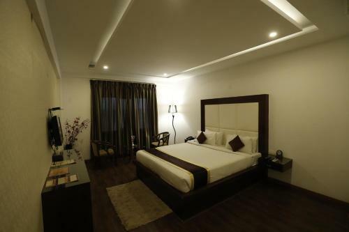 Hotel The Sai Leela