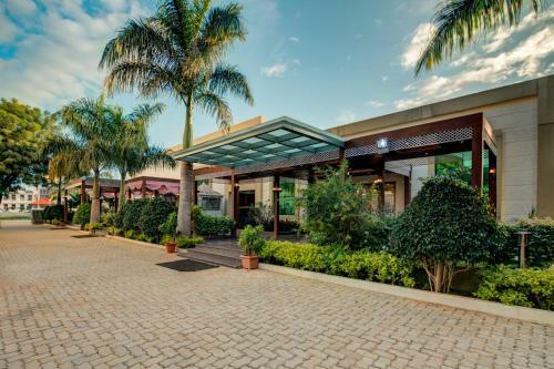 Hotel The Sai Leela