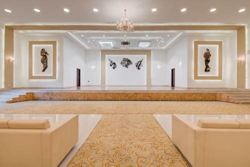 Hotel The Sai Leela