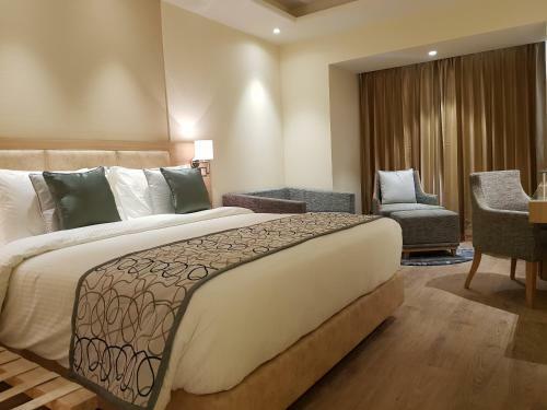 Hotel Singhania Sarovar Portico