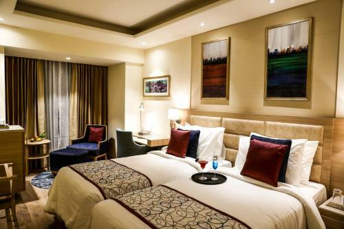 Hotel Singhania Sarovar Portico