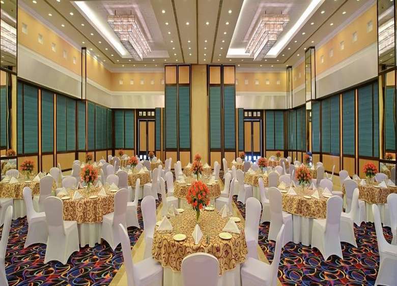 Red Fox Hotel Bhiwadi