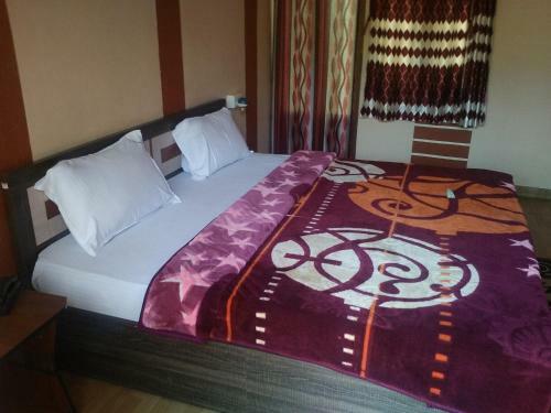 Hotel Misty Woods Resort