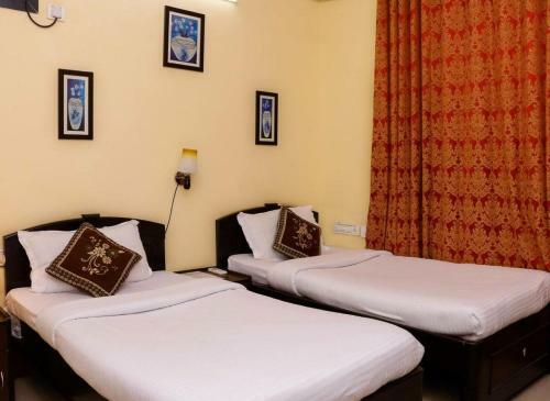 Bed & Breakfast 1 N 2 Bhk Service Apartment