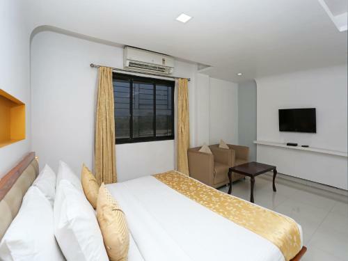 Hotel Golden Leaf Resort