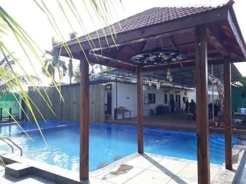 Hotel Sea Land Kihim