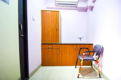 Hotel Oyo 68042 Jk Paradise