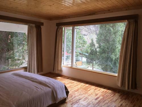 Bed & Breakfast Gemoor Khar- Manor House