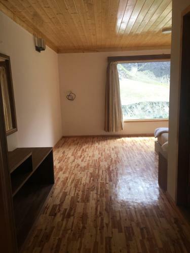 Bed & Breakfast Gemoor Khar- Manor House