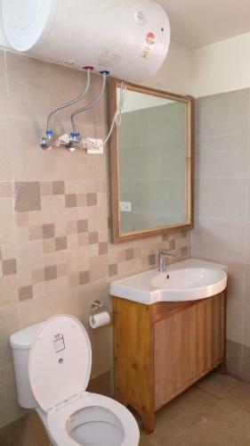Bed & Breakfast Gemoor Khar- Manor House