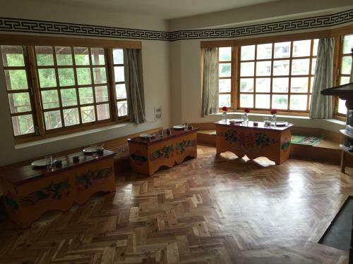 Bed & Breakfast Gemoor Khar- Manor House