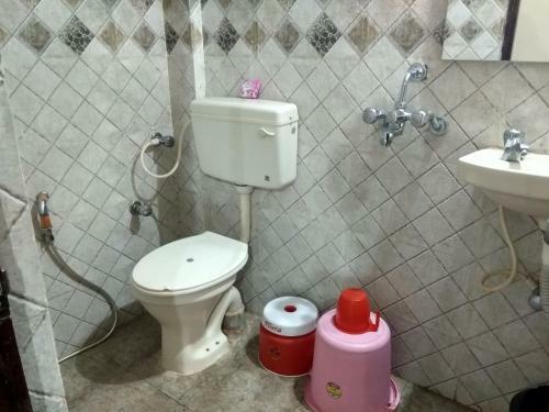 Jk Rooms 108 Hotel Royal Regency