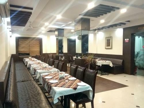 Jk Rooms 108 Hotel Royal Regency