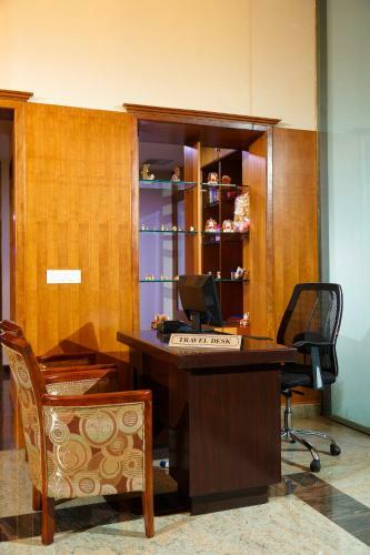 Hotel Gopalapuram International