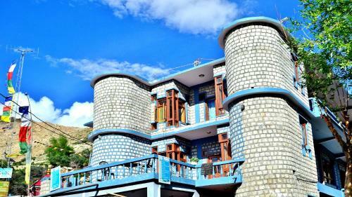 Hotel Reo Purguil