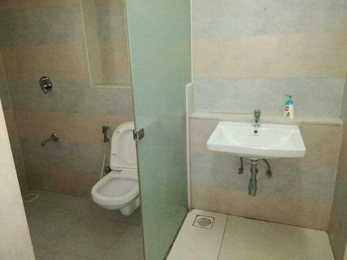 Hostal Amanora Service Apartment