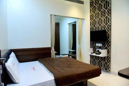 Hotel Pushpak