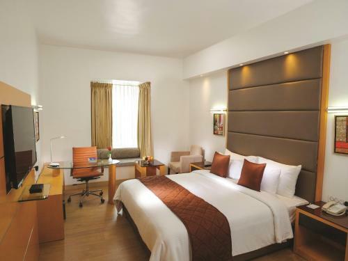 Hotel The Central Residency