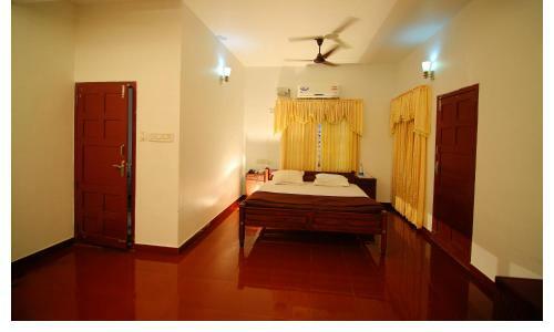 Hotel Ayuryogashram Heritage