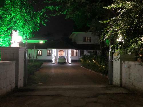 Hotel Ayuryogashram Heritage