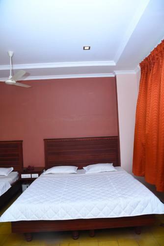 Hotel Subhalakshmi Palace