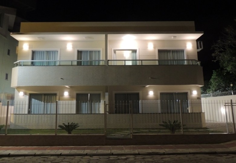 Lopes Residence