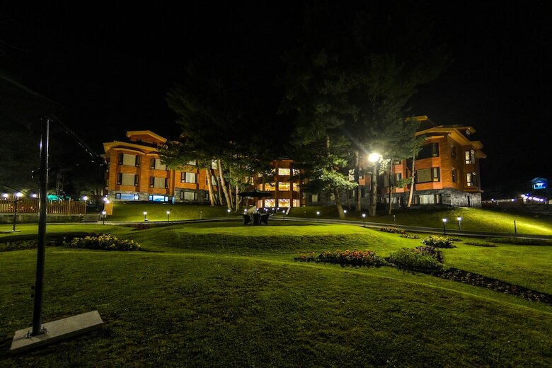 Hotel Royal Hillton Pahalgam