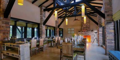 Hotel Denwa Backwater Escape Satpura