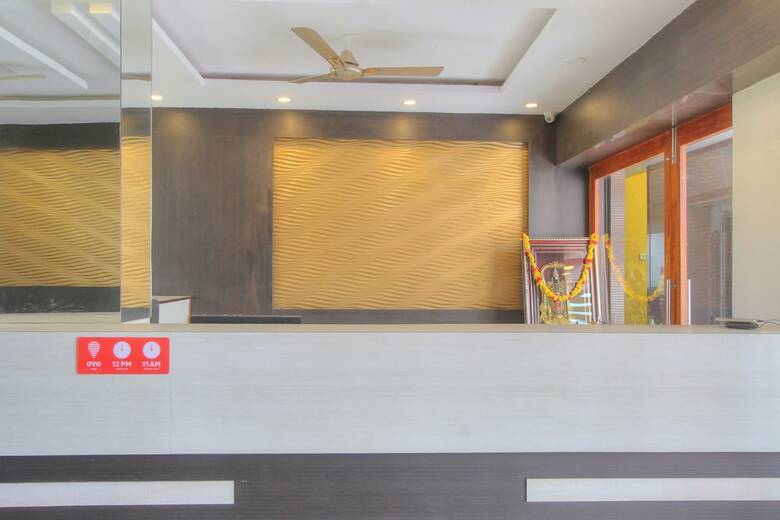Capital O 15965 Hotel Nandi Gateway